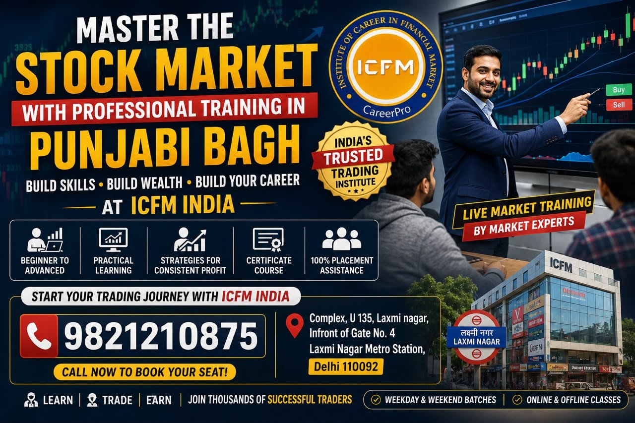 Students attending ICFM Stock Market Course in Punjabi Bagh